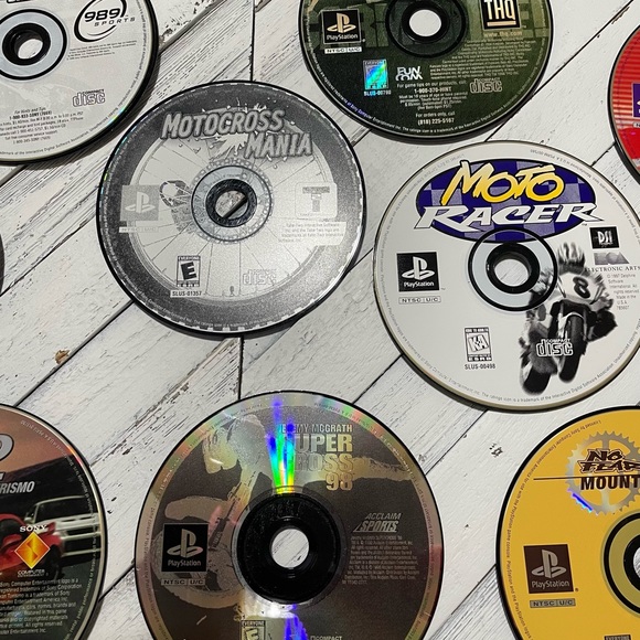 Lot of 9 PlayStation games - Picture 2 of 5